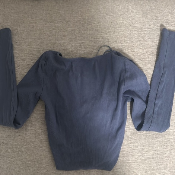 Blue Long-Sleeved Zara Top - Picture 2 of 3